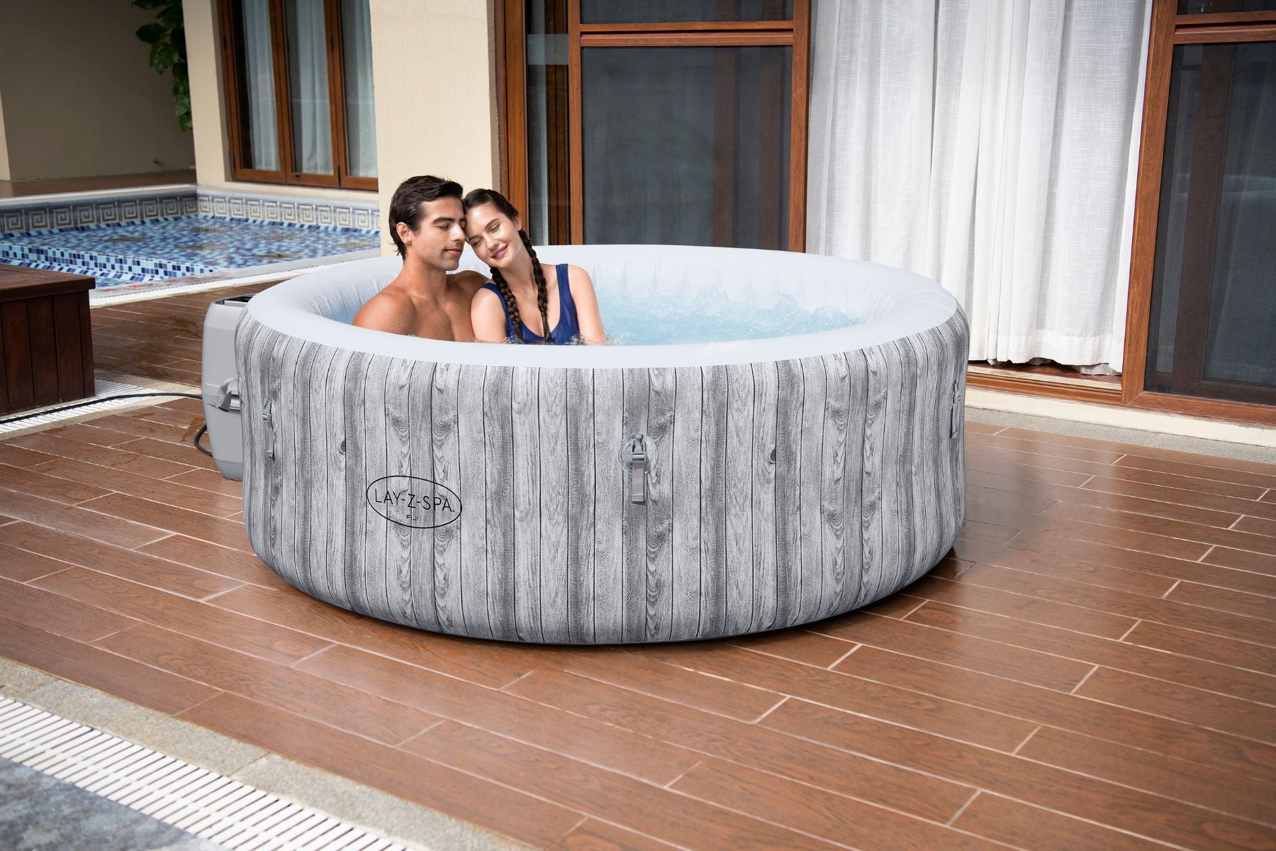 lay-z-spa round inflatable hot tub