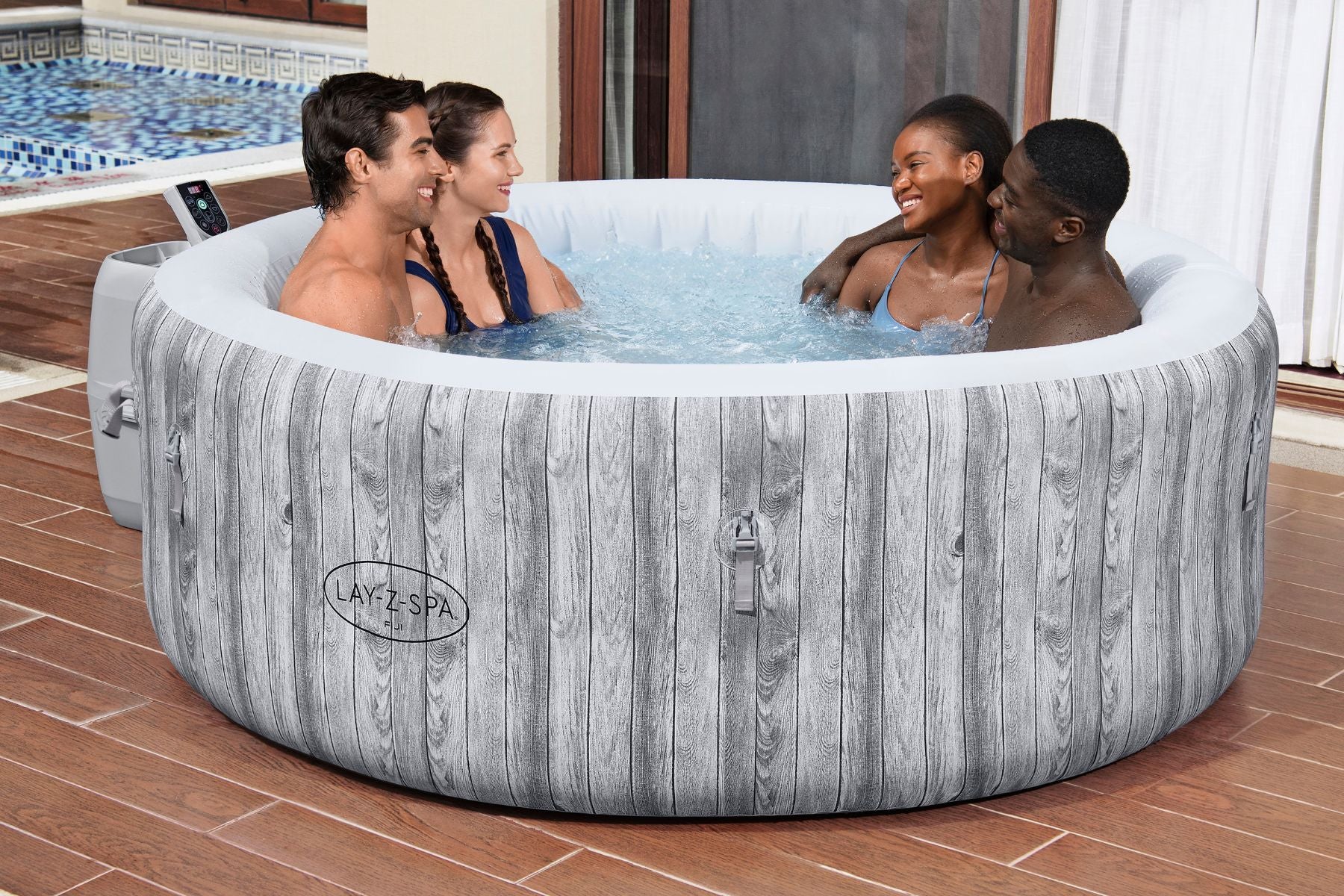 inflatable hot tub for 6 people