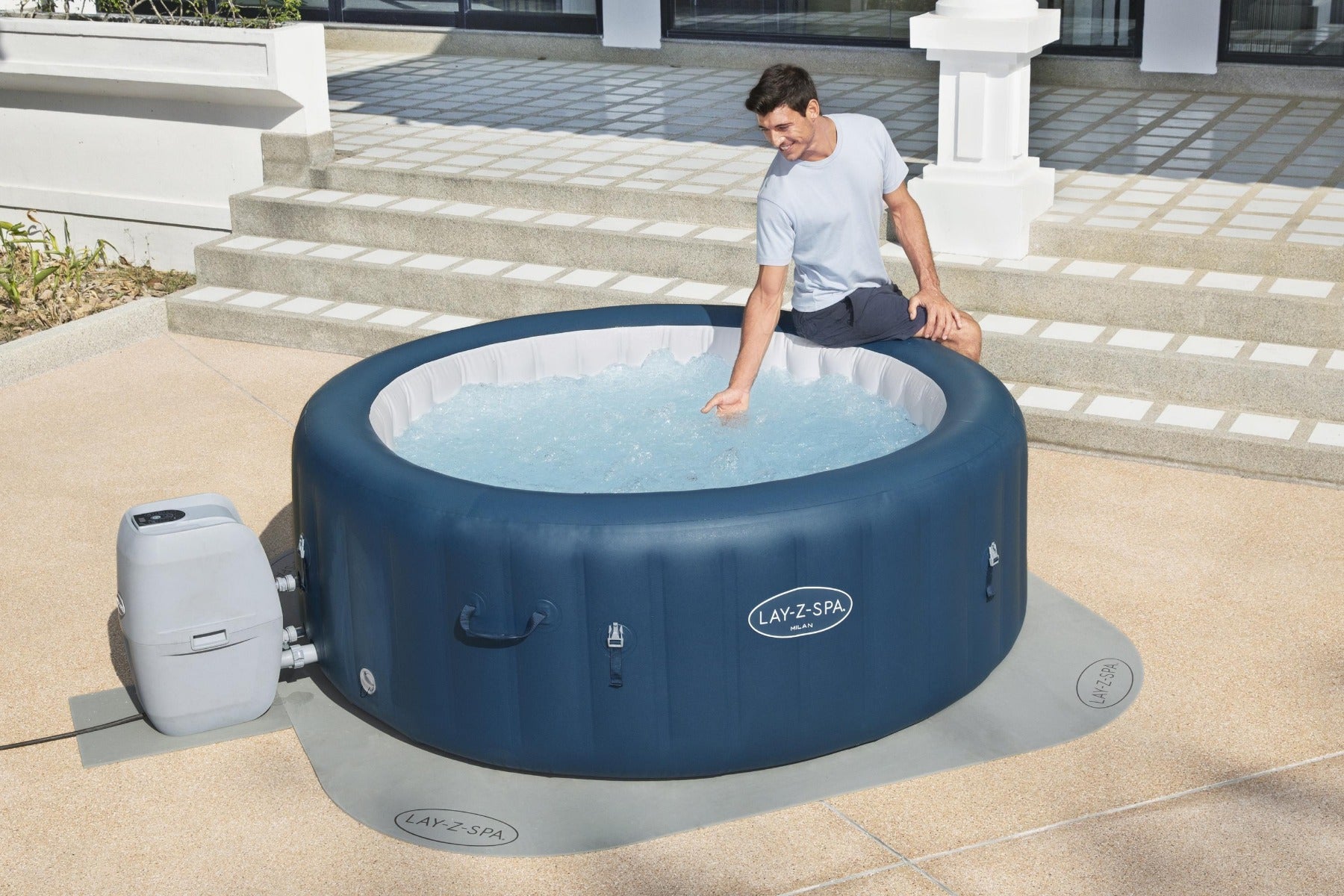 inflatable hot tub floor mat
