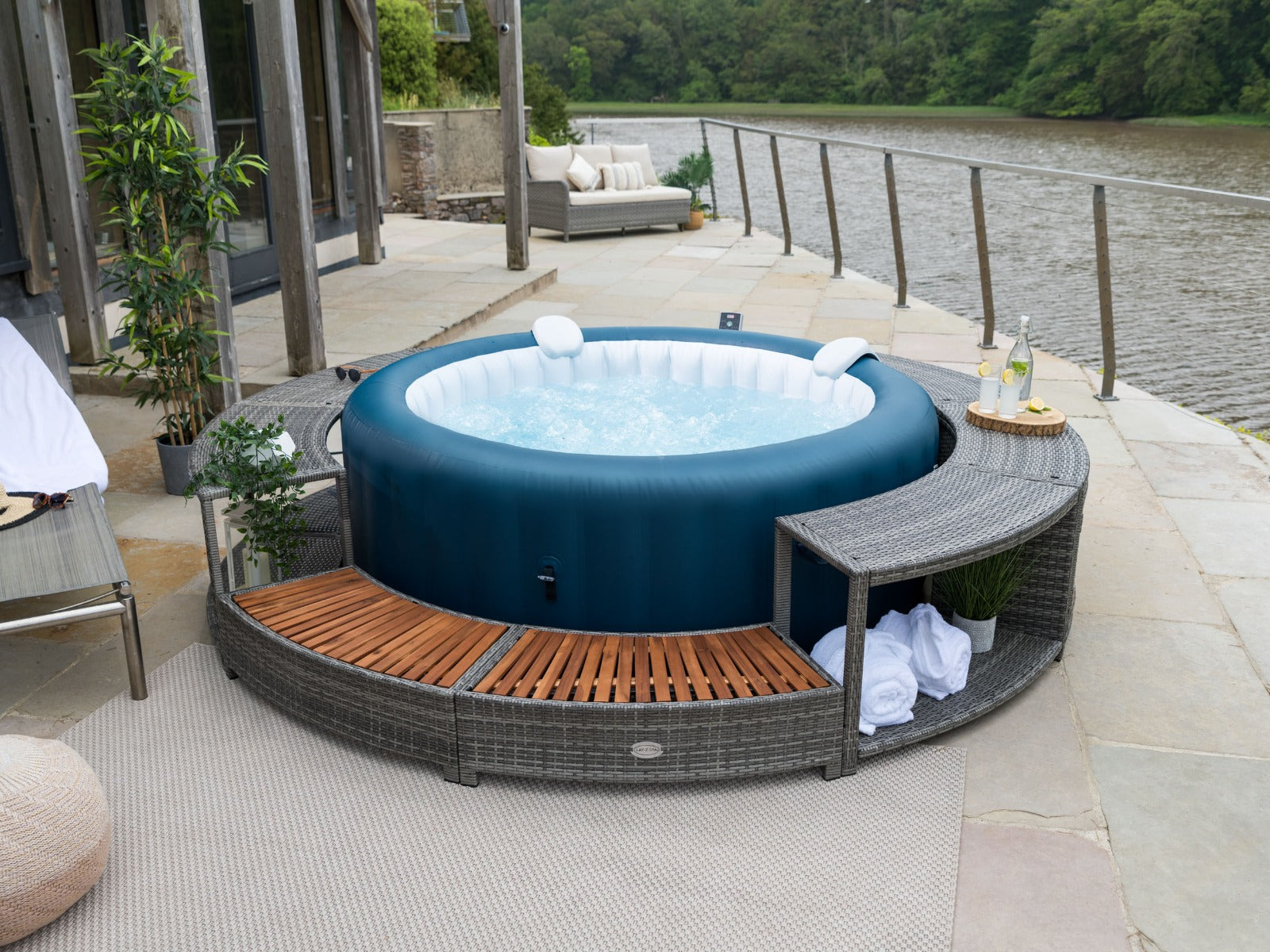 grey round rattan surround