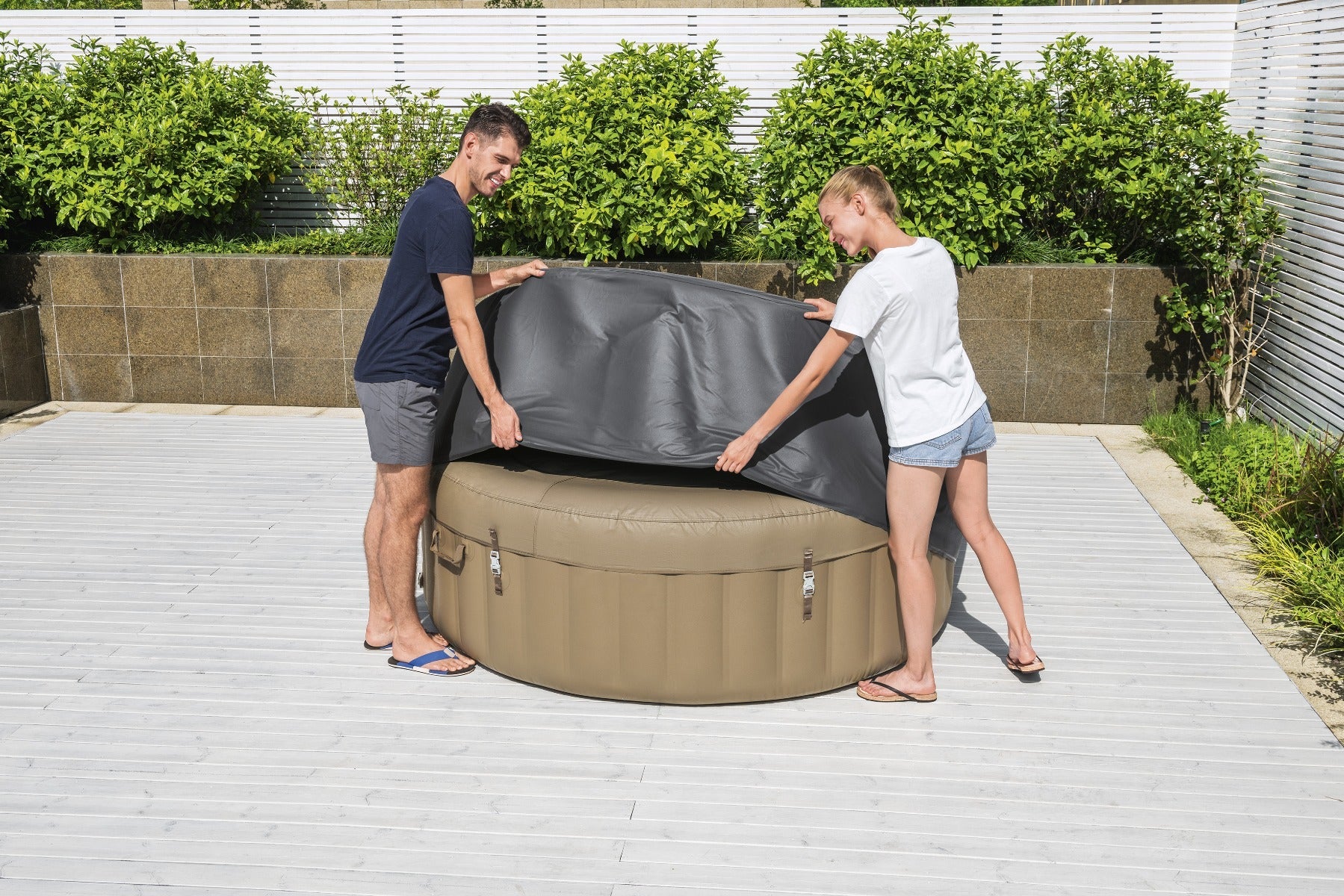 Round Thermal Hot Tub Cover - X Large 216cm x 80cm - Outlet