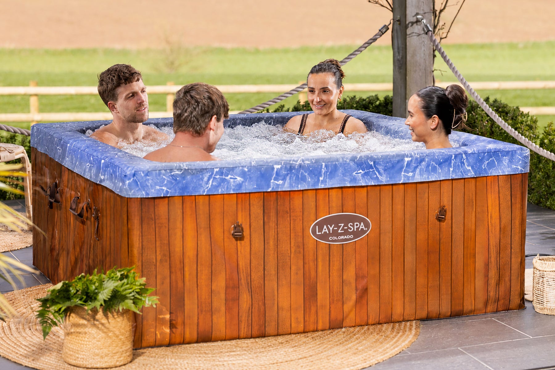Lay-Z-Spa Colorado hot tub for up to 6 people. Solid foam hot tub. 